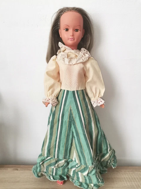 Ancienne Poupée Sylvia Gégé – La Poupée Miracle Des Années 70 (occasion)