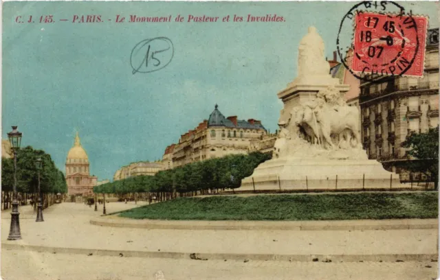 CPA PARIS 7e-Le Monument des Pasteur et les Invalides (327369)