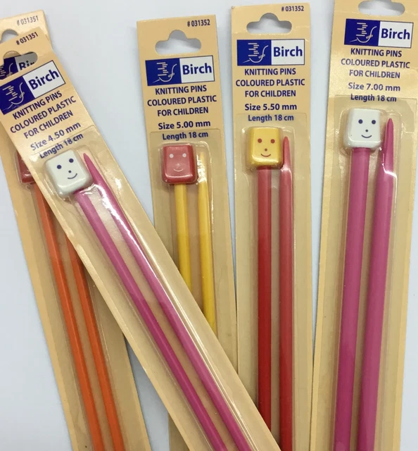 KNITTING NEEDLES PLASTIC 18cm very short great for scarves 4.95