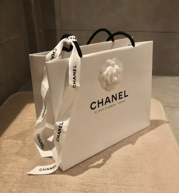 Chanel 31 Rue Cambon Crème Bag ○ Labellov ○ Buy and Sell