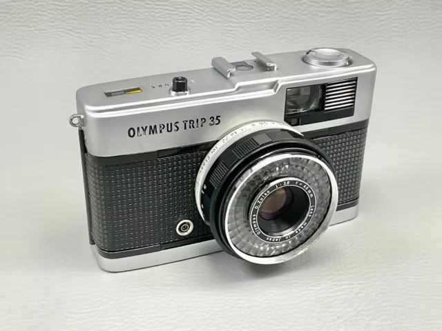 Olympus Trip 35 Retro Compact 35mm Film Camera - Fully Working