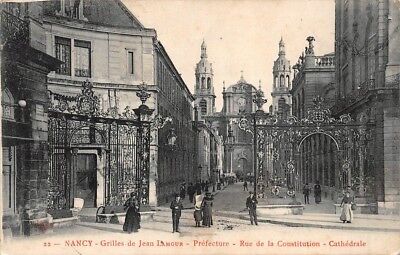 Nancy-grid of jean lamour-prefecture-rue de la Constitution-cathedral