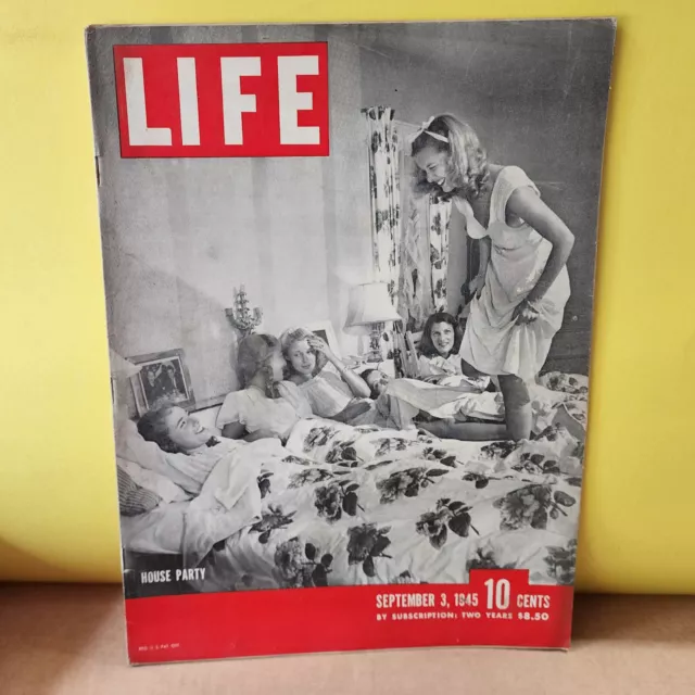 LIFE LORD CALVERT September 3 1945 House Party War Crimes Trials Neiman-Marcus