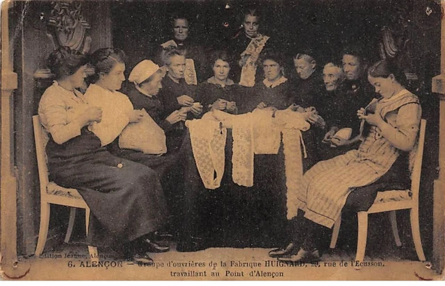 61 - ALENCON - SAN34718 - Groupe d'ouvrières de la fabrique Huignard, travaill