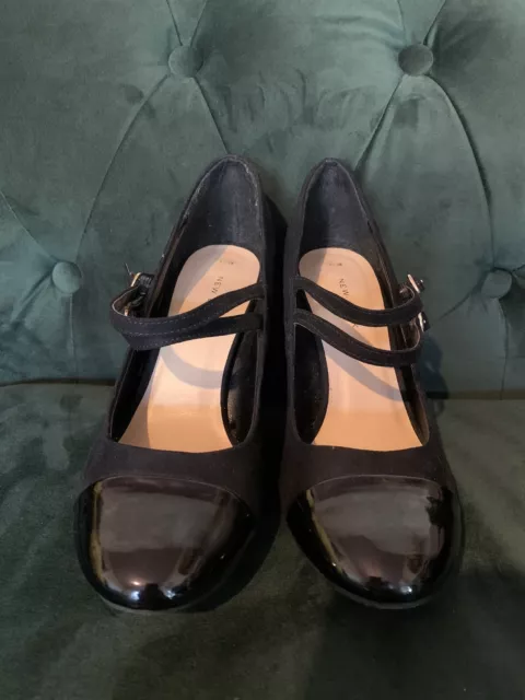 BLACK SIZE 5 Heel Shoes. New Look. Buckle Straps. Patent toe. £0.99 ...