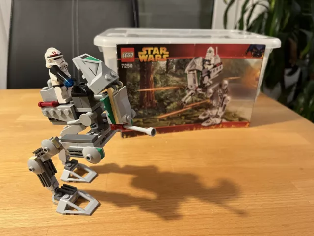 LEGO Star Wars: Clone Scout Walker (7250)