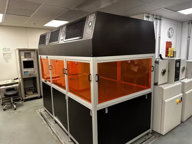 Newport Optical Table RS 4000 with built in AC enclosed.