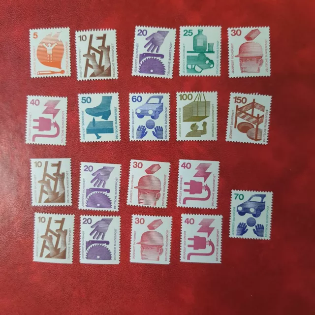 Briefmarken Bund BRD 1971, Unfallverhütung I + II, postfrisch, A, C + D komplett