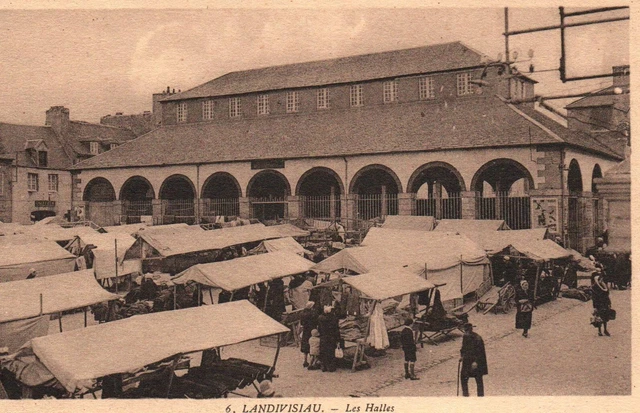 Carte Postale Ancienne - Landivisiau (29) Le Champ De Foire - Début 1900