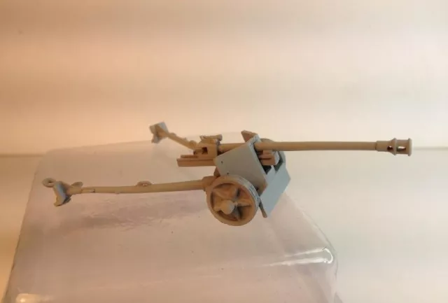 Early War 20mm (1/72) German 7.5cm Pak40 Anti Tank Gun (x2)