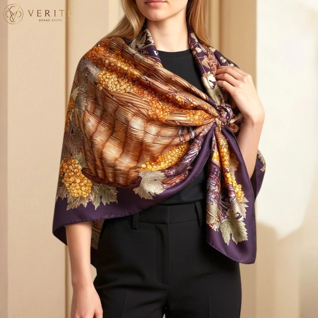 Foulard Carré Hermès 90 En Soie - Modèle Rare "35 Voltes Et Pirouettes", Thème Musique - Occasion, Pièce Collector