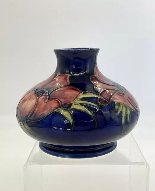Vintage Walter Moorcroft 'Anemone' Squat Vase in Deep Blue c1947-1953 2