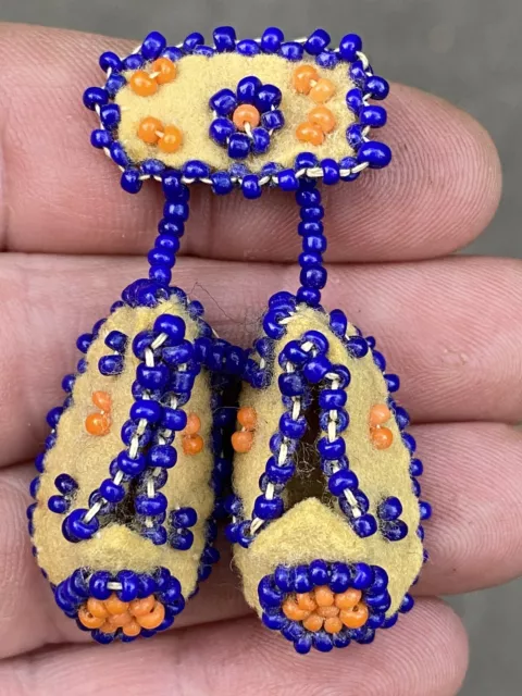 Vintage Miss. Choctaw Indian Glass Bead Beadwork Moccasin Flower Pin Primitive