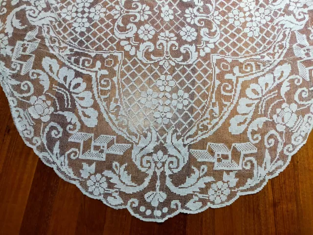 New ** Handmade Large Tuscan Lace Oval Tablecloth ** White ** 72 X 108"