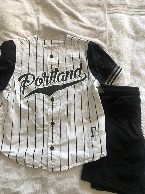 BOYS, H&M, PORTLAND Pythons, Shirt and Black Shorts Bundle, 46 Years