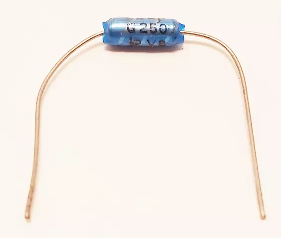 820 pf 250 volts condensateur haute tension (lot de 10 pièces)