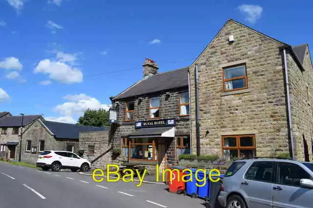 Photo 6x4 The Royal Hotel. Dungworth Public house in Dungworth. c2017