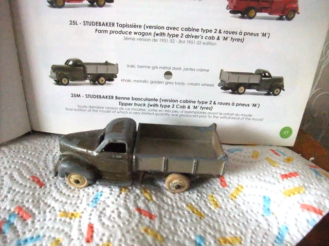 DINKY TOYS FRANCE. Boite vide de 6 pièces distributeur pour dépanneuse 25 R