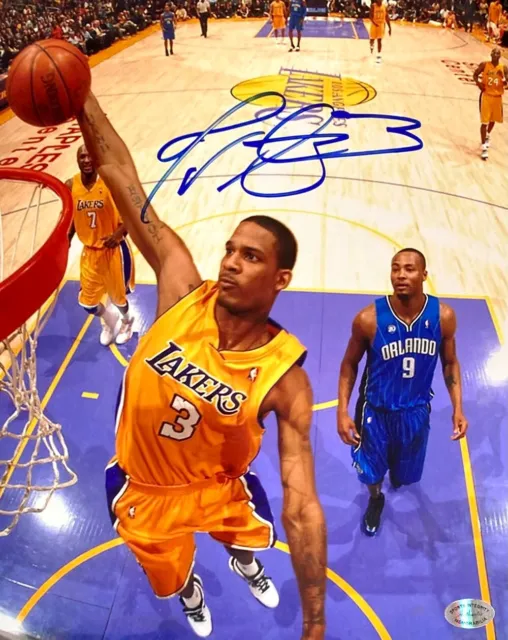 Trevor Ariza Unterzeichnet 8x10 Los Angeles Lakers Dunk Vs. Magic Foto Si