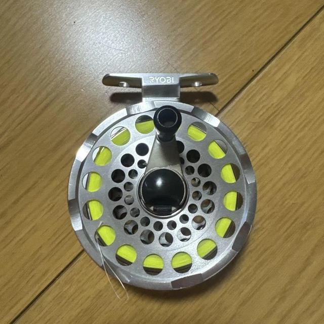 Ryobi Chinu 808 GL Special Fly Reel Gold Metal Hollow Design