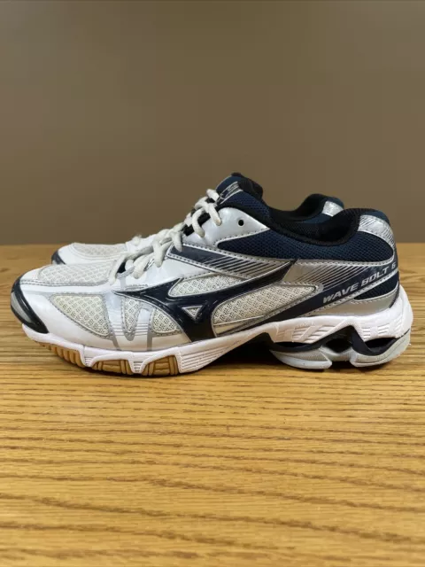 Mizuno wave bolt 6 navy deals