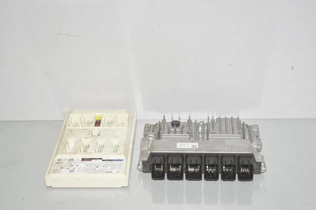 UNITÉ DE COMMANDE Moteur Boîte à Fusibles Bouton Démarrage Bsm