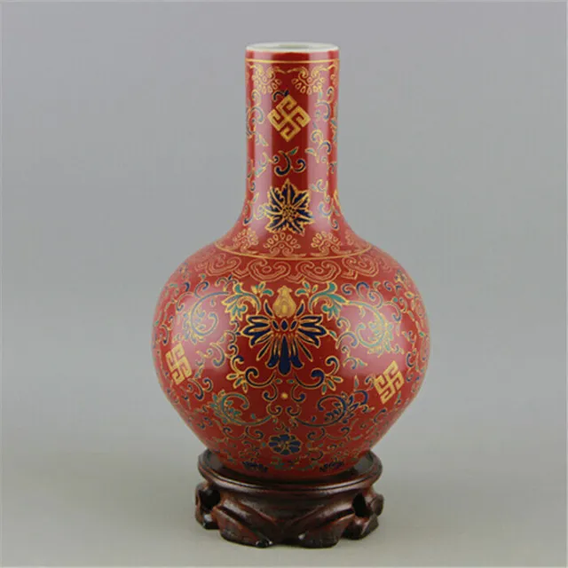 Chinese Red Enamel Porcelain Qing Qianlong Flowers Design Vase 8.66 inch