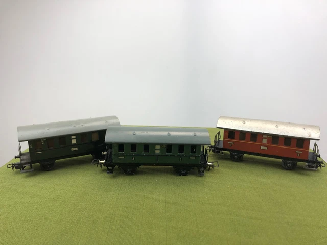 3xMärklin SpurH0  327 Personenwagen 2. und 3. Klasse  /19