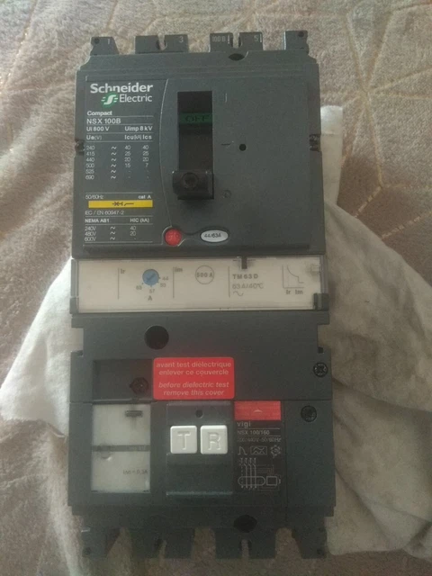 Disjoncteur ABB S203L C16 – 3 Pôles, 16A, 4500, Occasion