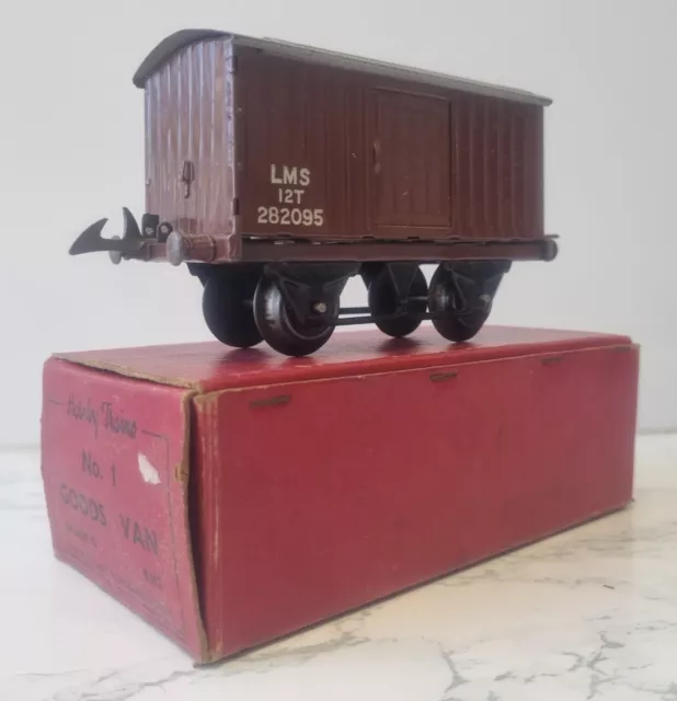 Vintage Hornby O Gauge R162 No. 1 LMS 12T Goods Van 282095 Brown in original box