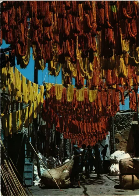 CPM AK MAROC La rue des teinturiers (343181)