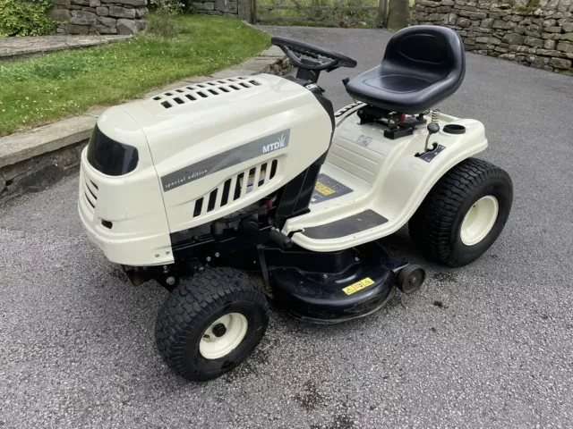 Ride on mower specials deals