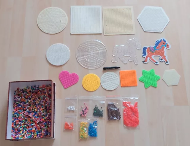 Bügelperlen Set 💦 13 Steckplatten inkl. viele bunte Bügelperlen  💦