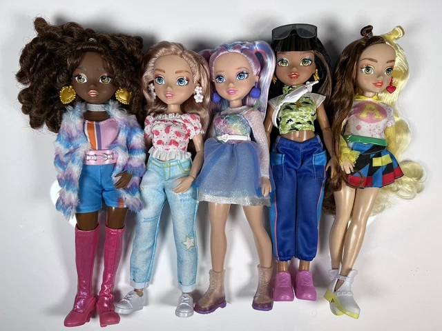 Glo-up Girls Fashion Doll With Accessories Season 1 Lot