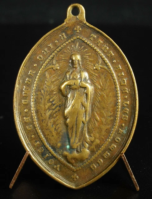 Jésus médaille de bronze - France