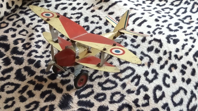 Jouet Ancien Avion Air France de marque JEP - Vendu