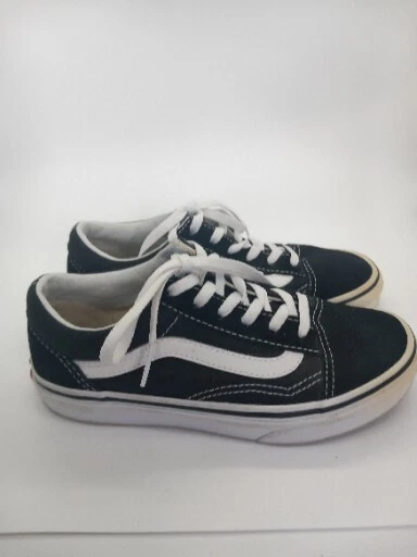 Girls black vans size on sale 2