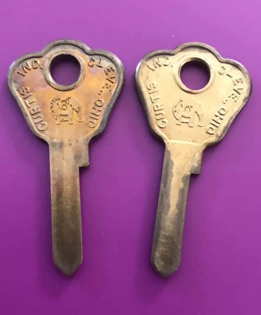 Curtis brand key blanks H-4  H4    set of 2                               [L]