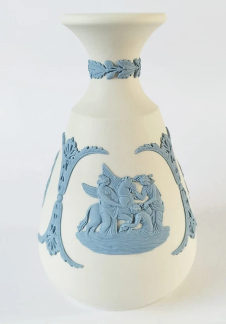 Wedgwood Jasperware Azul sobre Blanco Florero Muses Riego Pegasus 1st Calidad