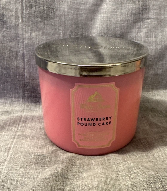 BATH & BODY Works White Barn 14.5 oz. 3wick Candle Strawberry Pound