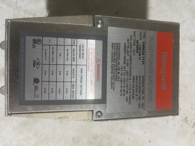 Honeywell V4062A1131 120V Off-Lo-Hi Fluid Power Gas Valve Actuator