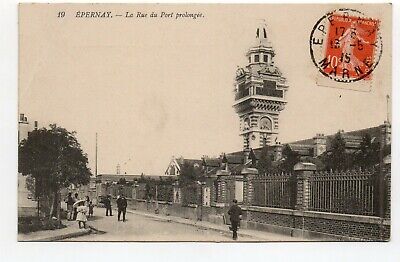 Epernay-marne-CPA 51-la rue du port extended