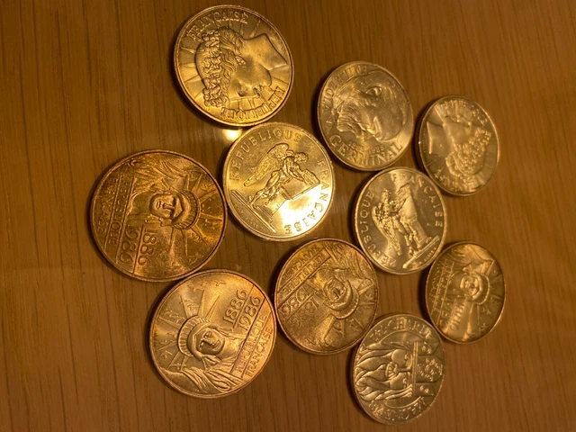 Lot de 10 pieces de 100 francs en argent.