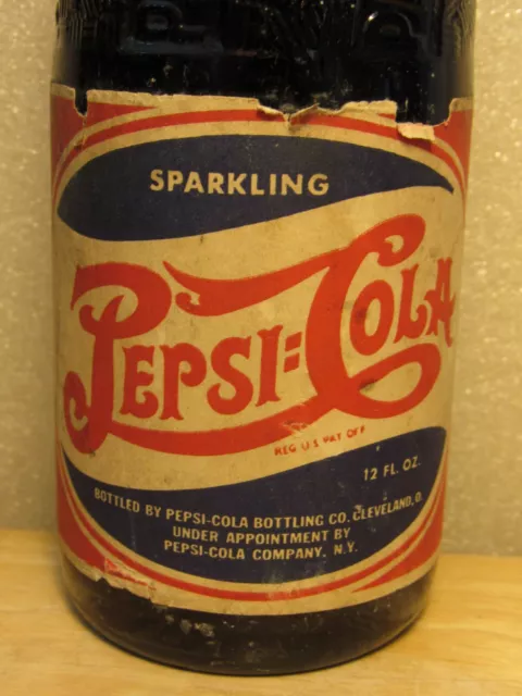 1946 PEPSI:COLA Paper Label Bottle - "2 Full Glasses" - Cleveland, Ohio