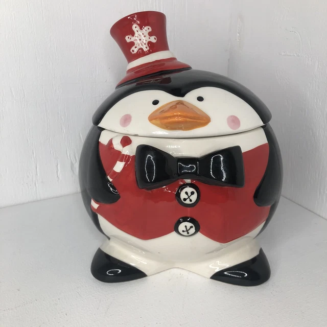 Cracker Barrel Vintage Christmas Penguin Cookie Jar Black Bow Tie Just Chillin