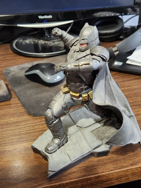 Kotobukiya ArtFX Batman Statue (from Batman vs Superman) Kotobukiya ArtFX Batman Statue (from Batman vs Superman)