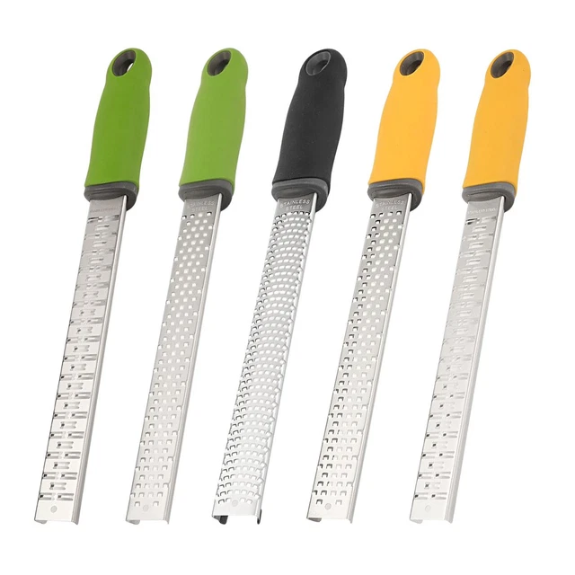 Rallador de queso parmesano de acero inoxidable de mano Limón Zester hábil