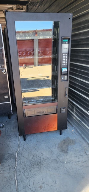 Snack Vending Machine Crane 173 GPL
