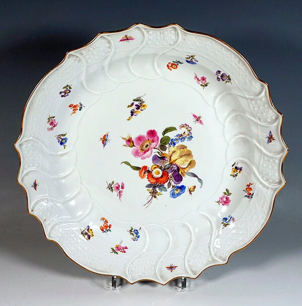 Grand Plat / Coupe Meissen Porcelaine 31,5 Cm 1er Choix Décor Fruits Insectes