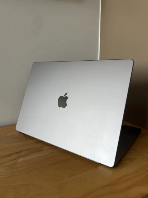 Apple MacBook Pro 16" Laptop Space Gray - 512GB SSD, M1 Pro, 16GB